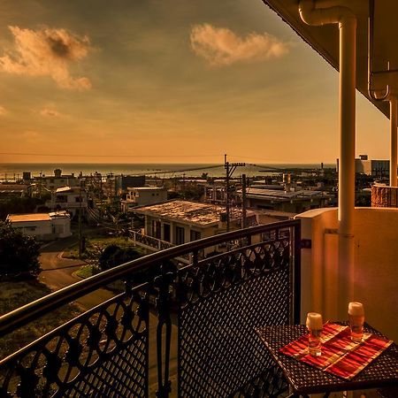 Hotel Sunset Zanpa Йомитан Экстерьер фото