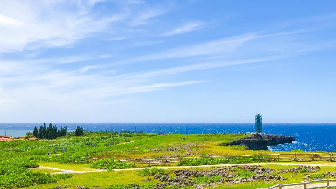 Hotel Sunset Zanpa Йомитан Экстерьер фото