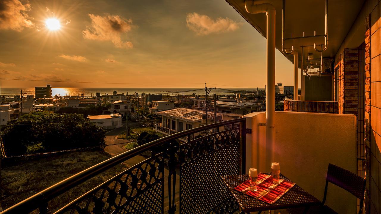 Hotel Sunset Zanpa Йомитан Экстерьер фото